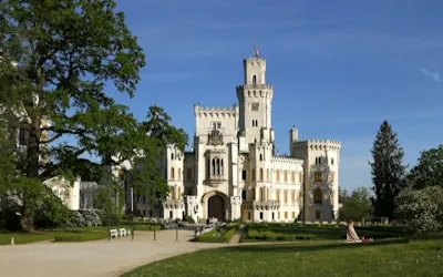 Apartment & House Cleaning — Průhonice