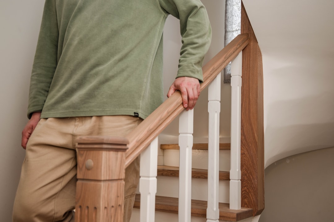 Moving Without a Lift in Prague – Walk-Up Removals, Floors No Problem